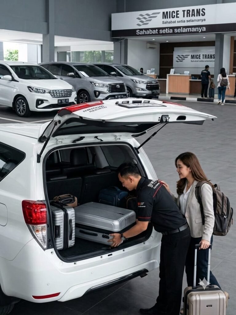Bingung berapa jam waktu tempuh Travel Juanda Malang direct tol? Cek estimasi waktu terbaru dan tips perjalanan nyaman bersama Tripple Mice Trans!